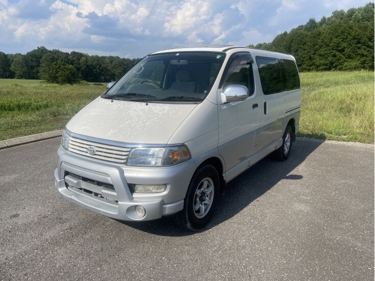Thumbnail Photo undefined for 1997 Toyota Hiace